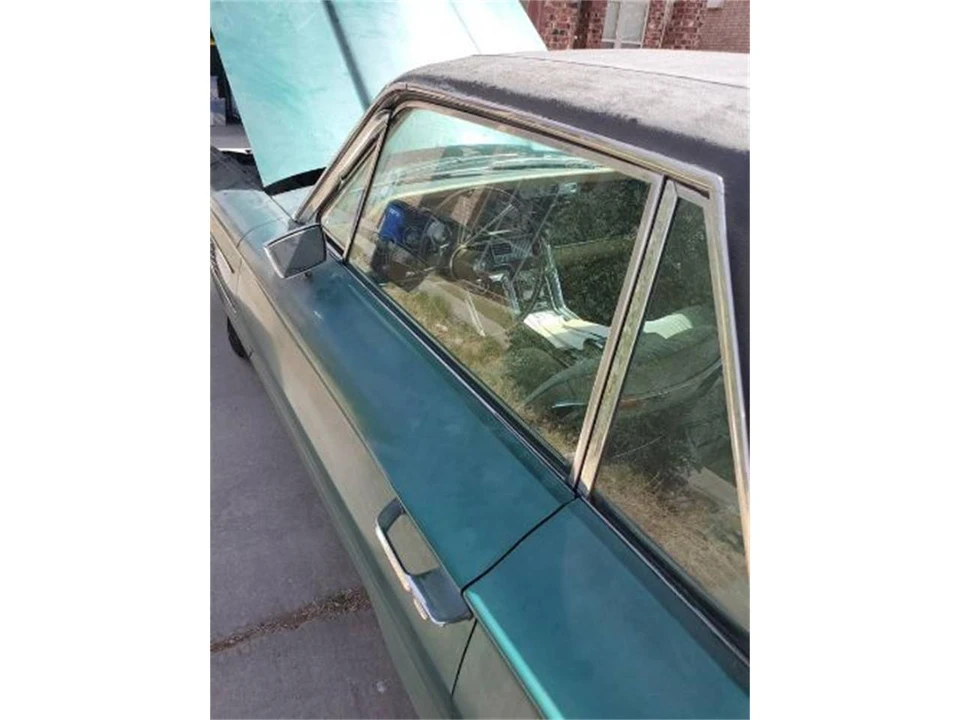 1965 Ford Thunderbird 4th Gen - Image 8 of 10
