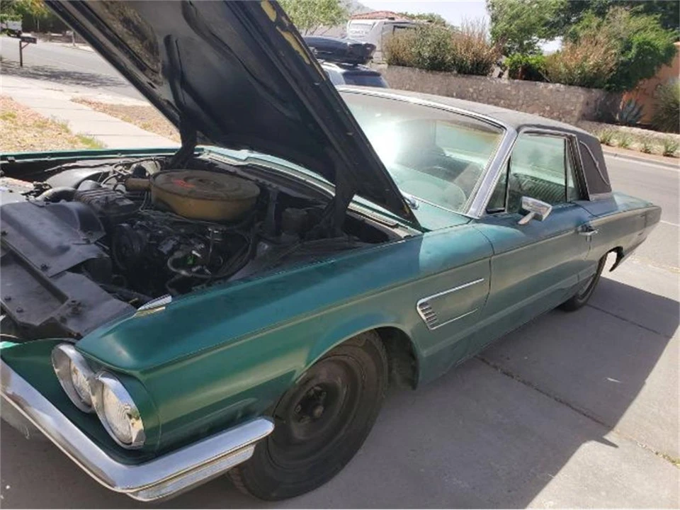 1965 Ford Thunderbird 4th Gen - Image 6 of 10