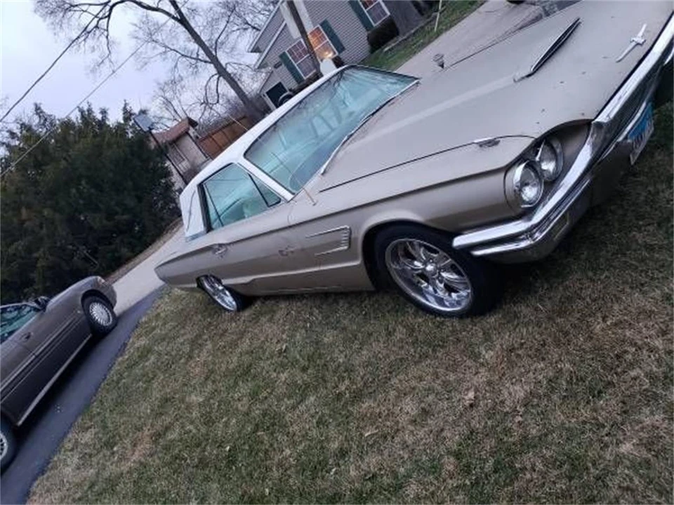 1965 Ford Thunderbird 4th Gen - Image 4 of 6