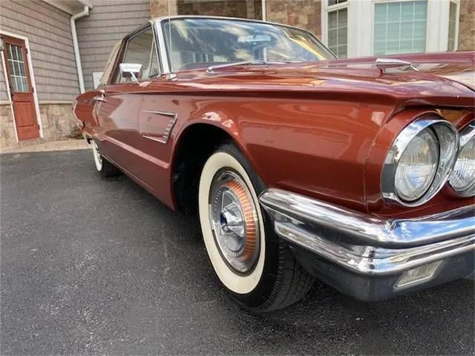 1965 Ford Thunderbird 4th Gen - Image 5 of 30