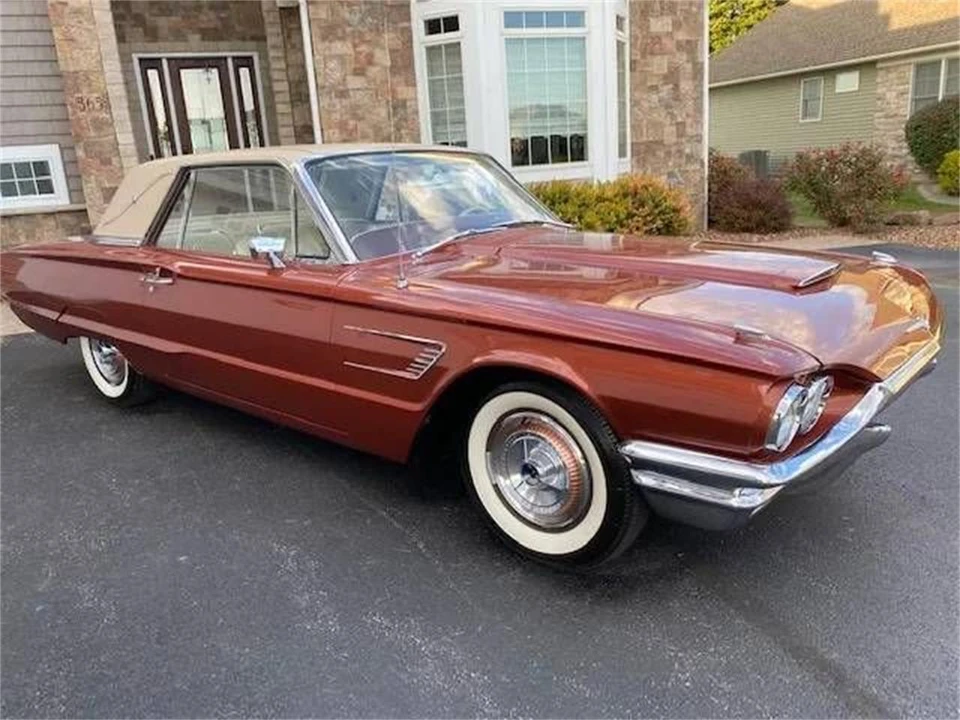 1965 Ford Thunderbird 4th Gen - Image 6 of 30