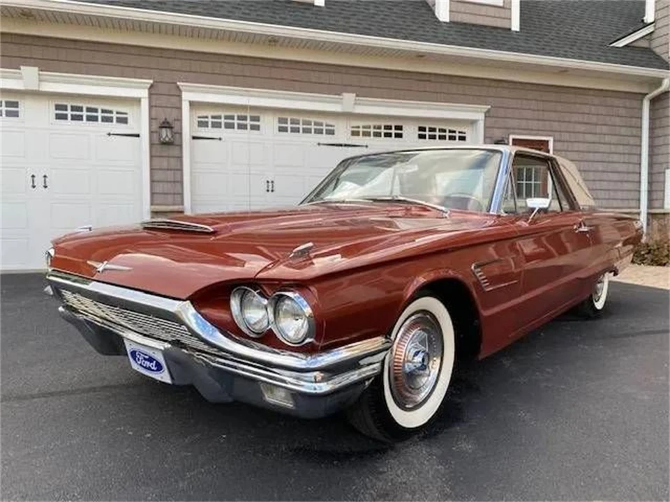 1965 Ford Thunderbird 4th Gen - Image 12 of 30