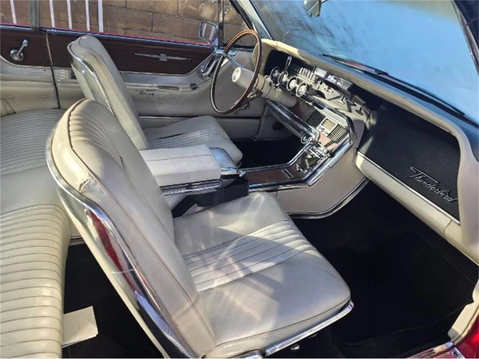 1965 Ford Thunderbird 4th Gen - Image 5 of 8