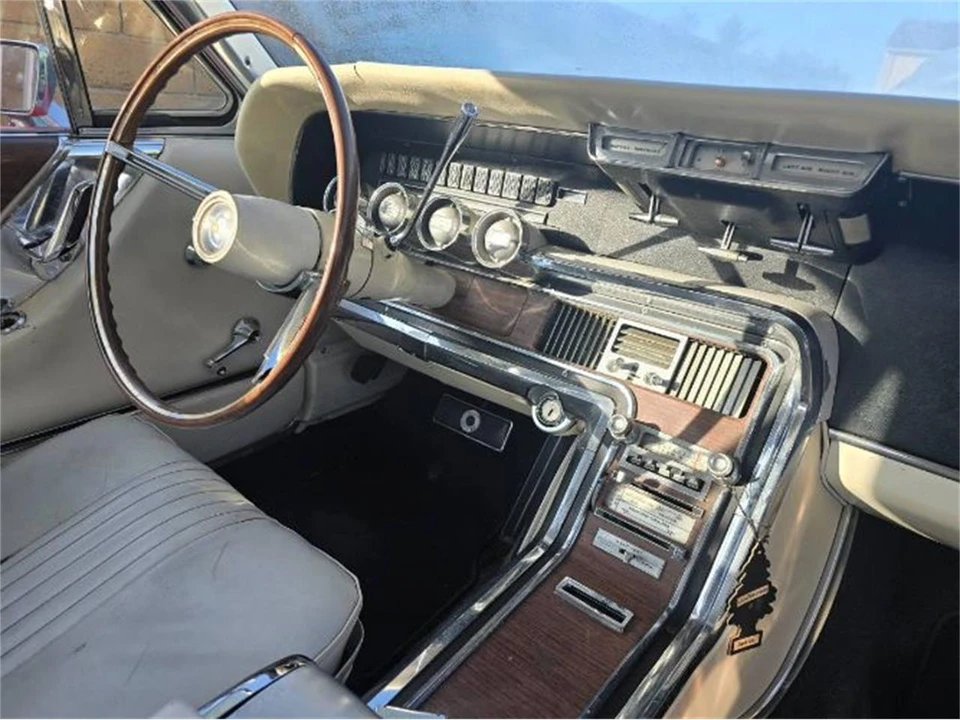 1965 Ford Thunderbird 4th Gen - Image 3 of 8