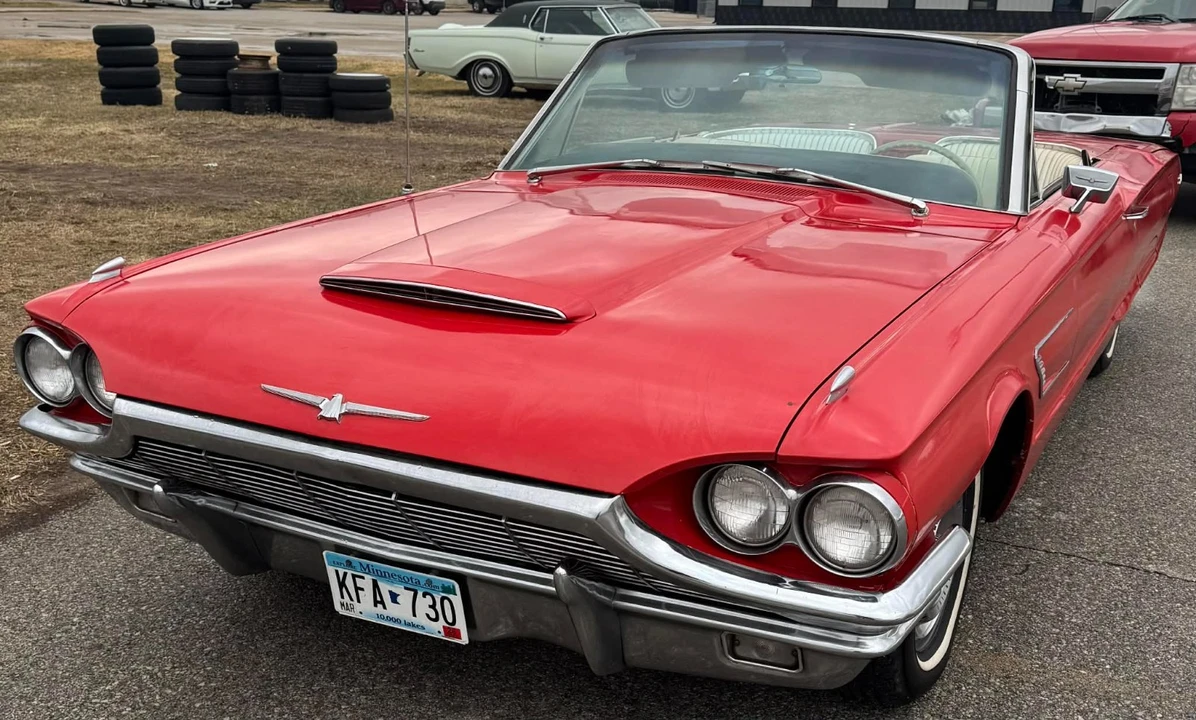 1965 Ford Thunderbird 4th Gen - Image 4 of 15