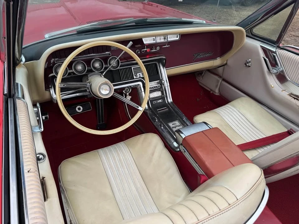 1965 Ford Thunderbird 4th Gen - Image 9 of 12
