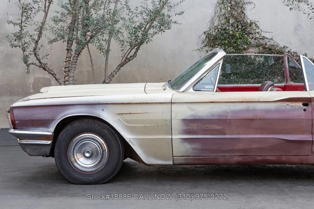 1965 Ford Thunderbird 4th Gen - Image 12 of 12