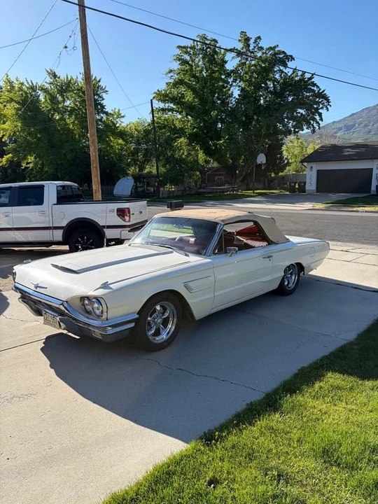 1965 Ford Thunderbird 4th Gen - Image 16 of 17