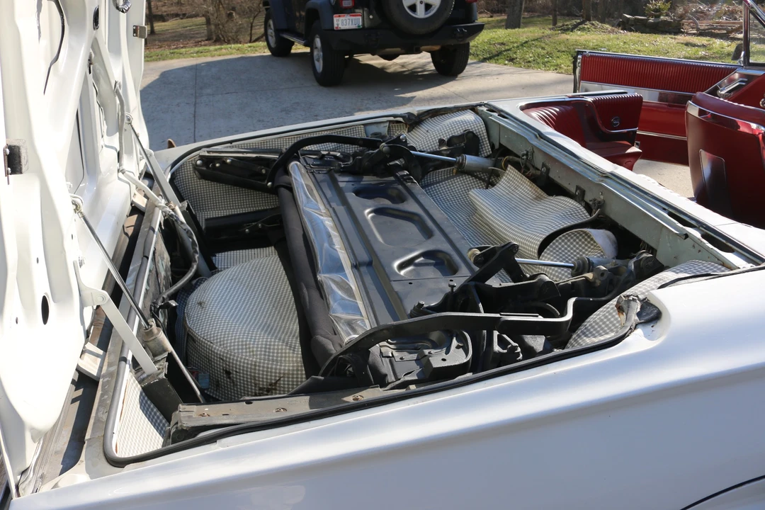 1965 Ford Thunderbird 4th Gen - Image 25 of 31