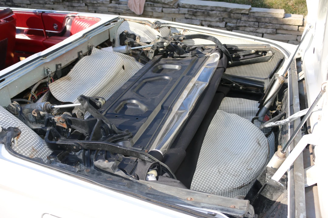 1965 Ford Thunderbird 4th Gen - Image 24 of 31