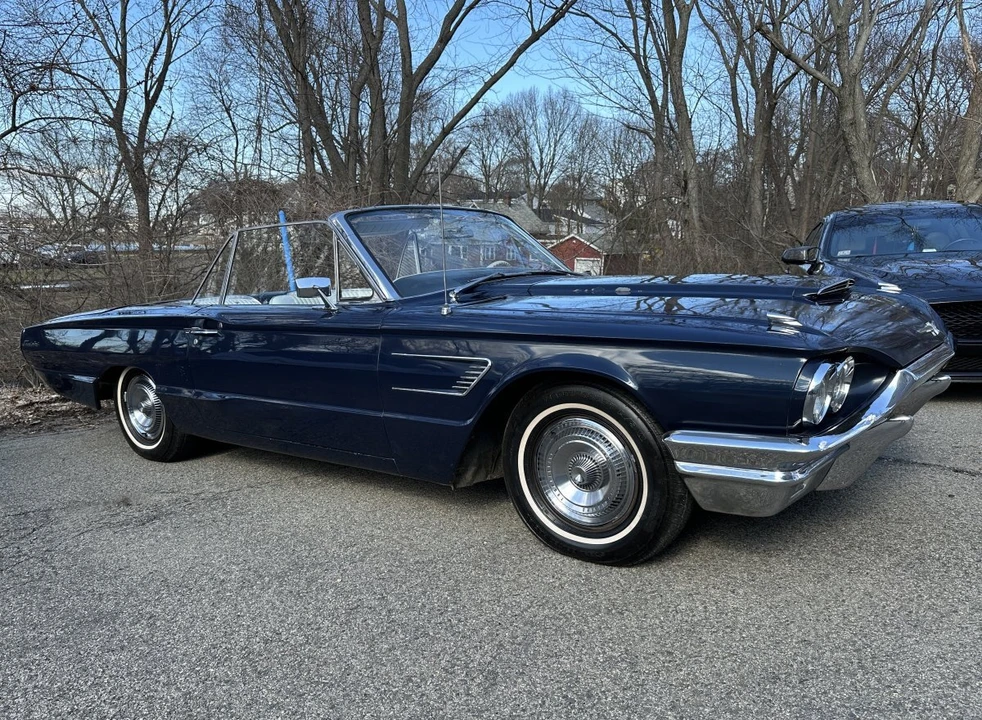 1965 Ford Thunderbird 4th Gen - Image 5 of 31