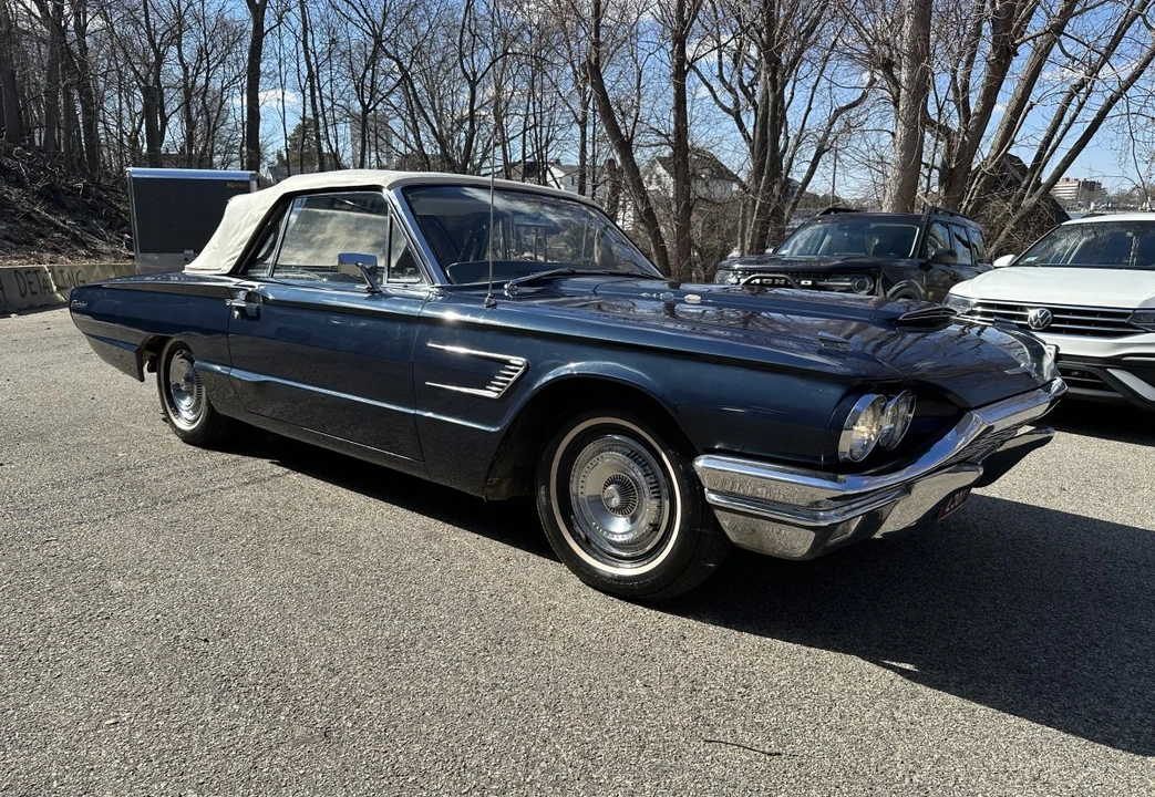 1965 Ford Thunderbird 4th Gen - Image 2 of 31