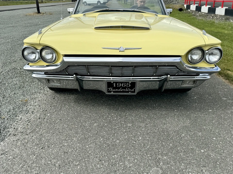 1965 Ford Thunderbird 4th Gen - Image 27 of 31