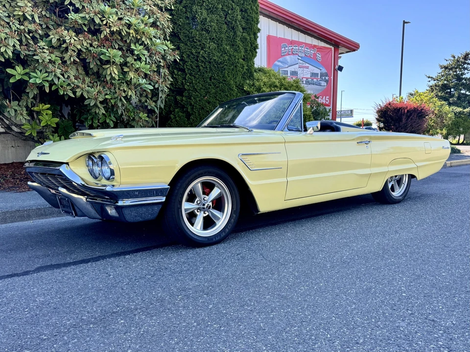 1965 Ford Thunderbird 4th Gen - Image 3 of 31