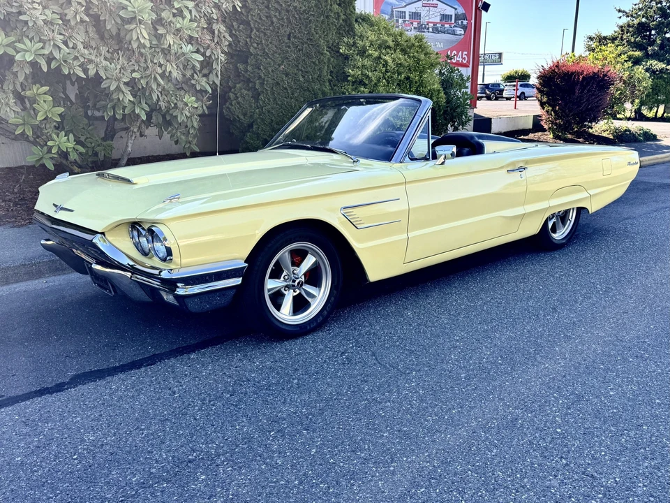 1965 Ford Thunderbird 4th Gen - Image 2 of 31