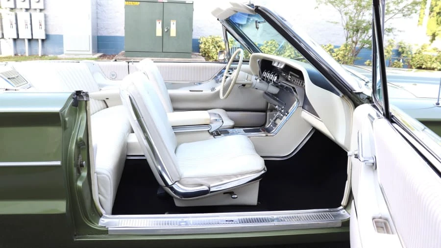 1965 Ford Thunderbird 4th Gen - Image 5 of 24
