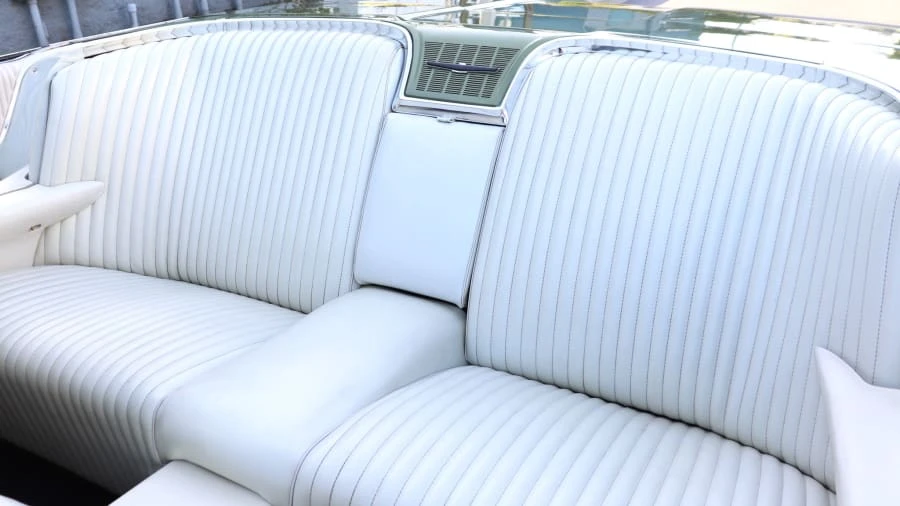 1965 Ford Thunderbird 4th Gen - Image 7 of 24