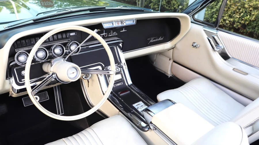 1965 Ford Thunderbird 4th Gen - Image 13 of 24