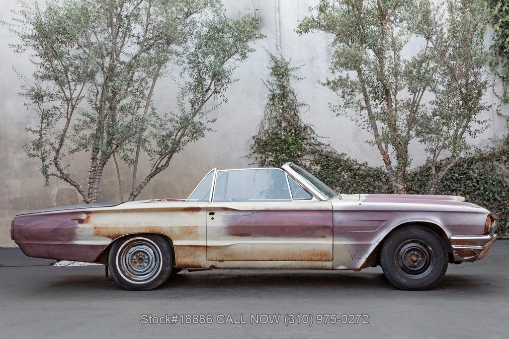 1965 Ford Thunderbird 4th Gen - Image 4 of 12