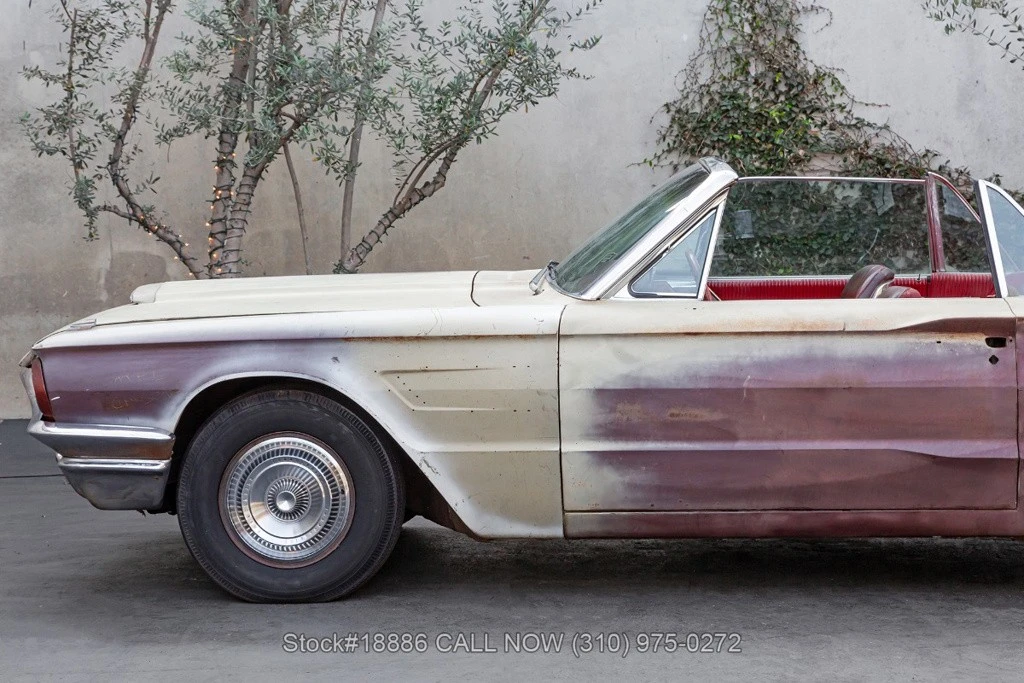 1965 Ford Thunderbird 4th Gen - Image 12 of 12