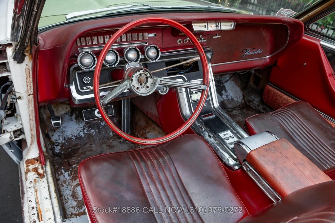 1965 Ford Thunderbird 4th Gen - Image 18 of 31