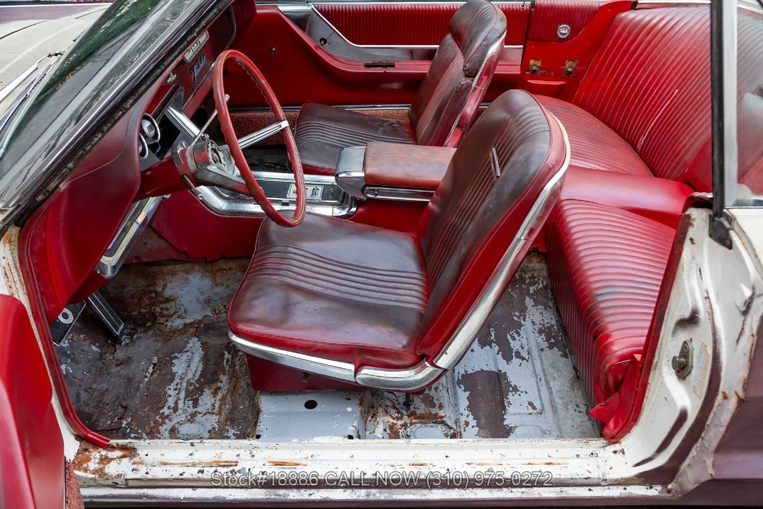 1965 Ford Thunderbird 4th Gen - Image 16 of 31