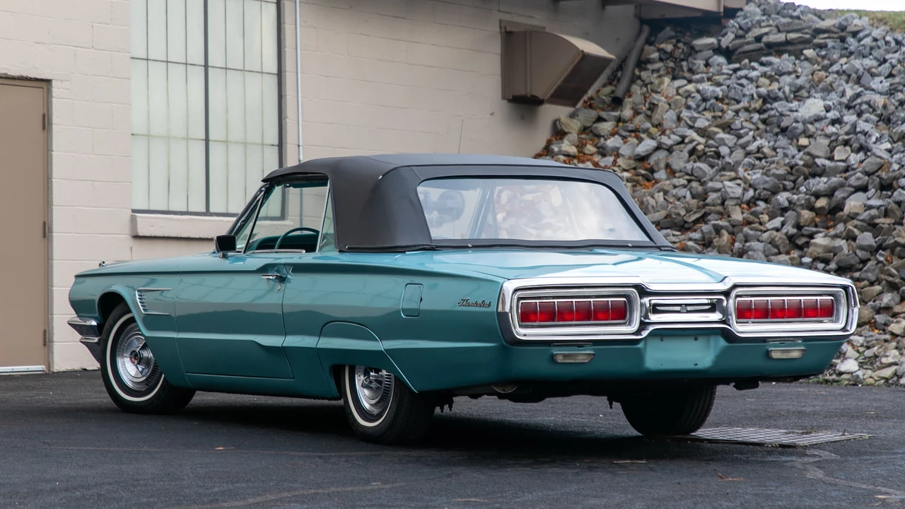 1965 Ford Thunderbird 4th Gen - Image 3 of 14