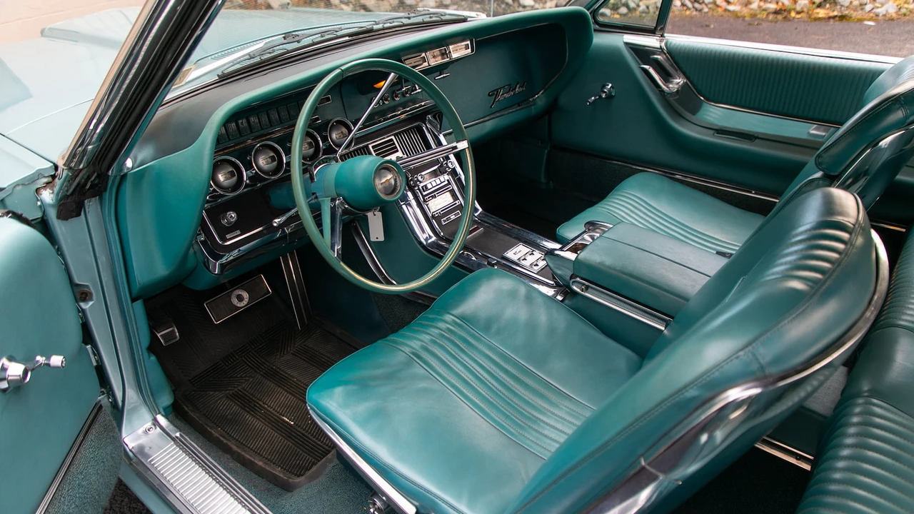1965 Ford Thunderbird 4th Gen - Image 4 of 14