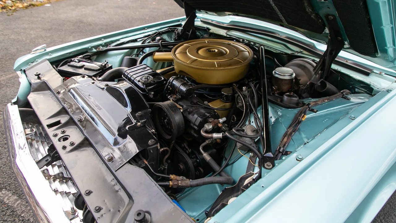 1965 Ford Thunderbird 4th Gen - Image 5 of 14