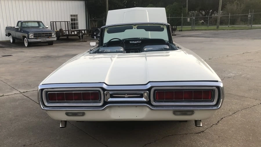 1965 Ford Thunderbird 4th Gen - Image 12 of 13
