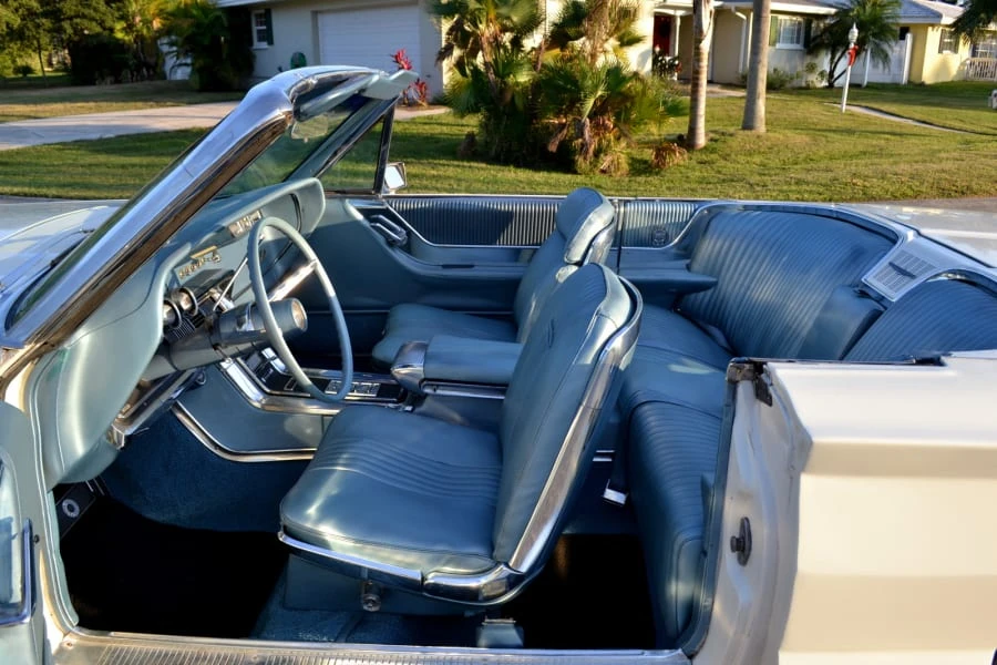 1965 Ford Thunderbird 4th Gen - Image 4 of 11