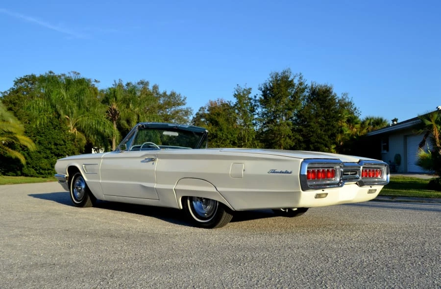 1965 Ford Thunderbird 4th Gen - Image 10 of 11