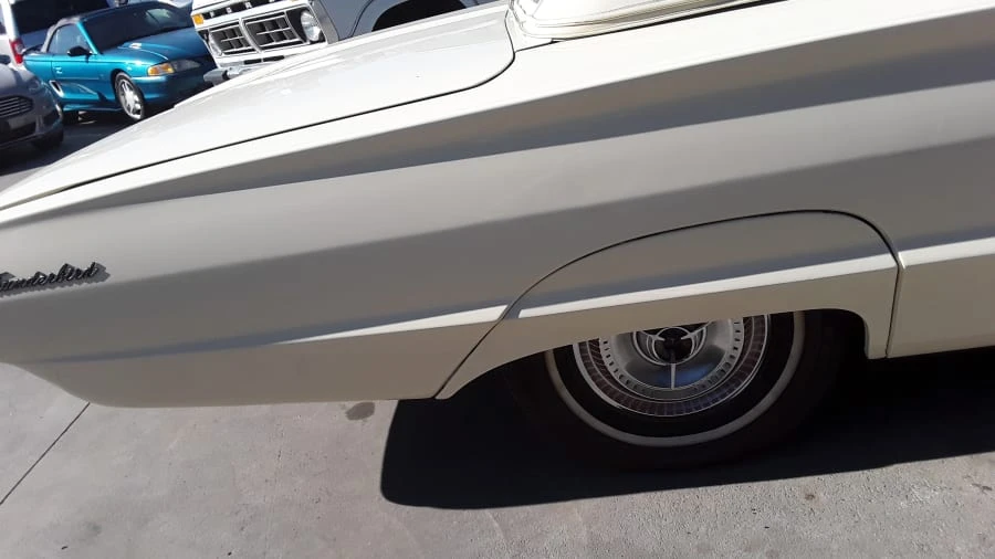 1965 Ford Thunderbird 4th Gen - Image 18 of 21