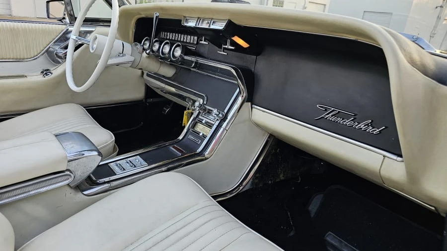 1965 Ford Thunderbird 4th Gen - Image 13 of 16