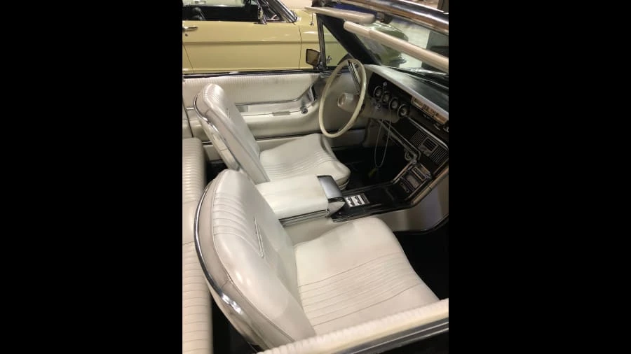 1965 Ford Thunderbird 4th Gen - Image 3 of 12