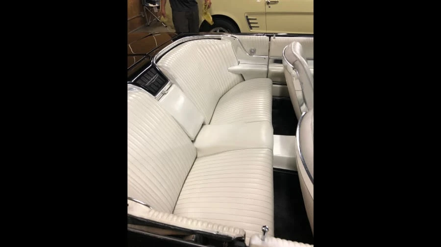 1965 Ford Thunderbird 4th Gen - Image 5 of 12