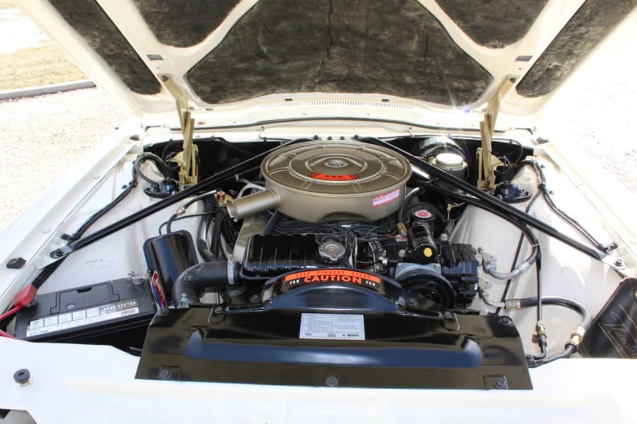 1965 Ford Thunderbird 4th Gen - Image 15 of 24
