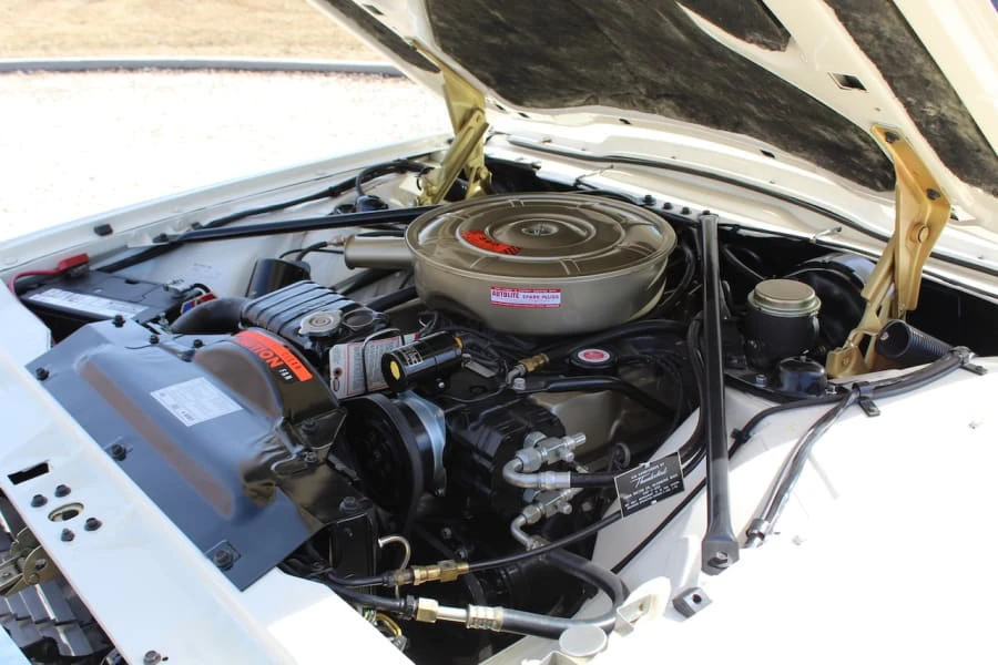 1965 Ford Thunderbird 4th Gen - Image 16 of 24