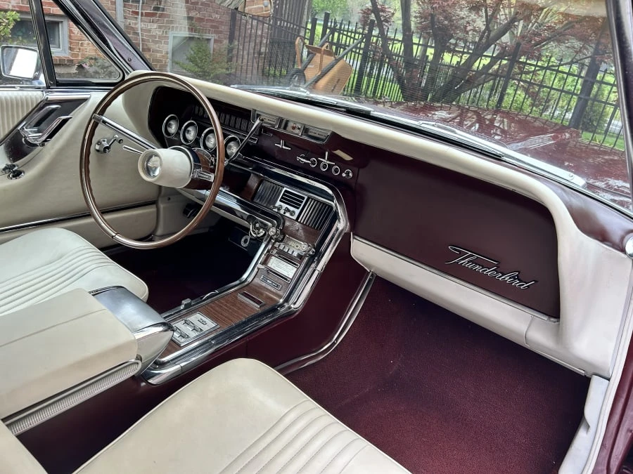 1965 Ford Thunderbird 4th Gen - Image 15 of 31