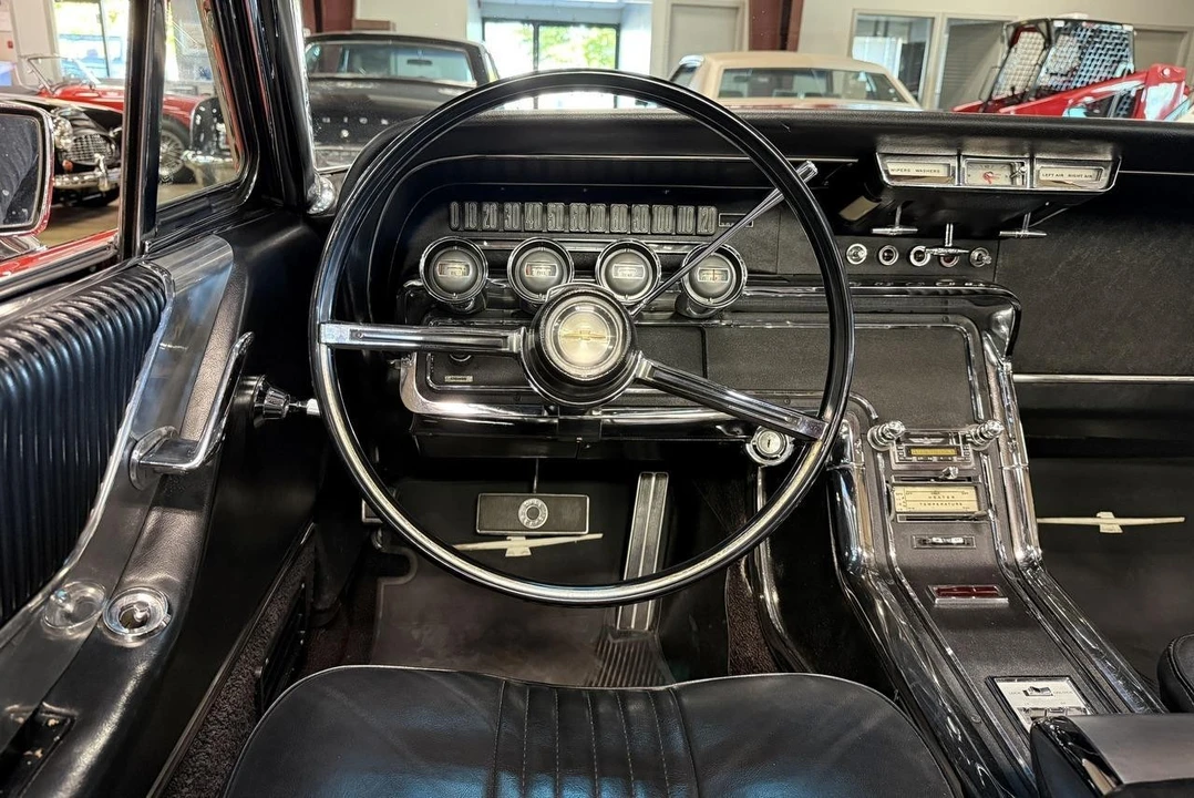 1965 Ford Thunderbird 4th Gen - Image 9 of 12