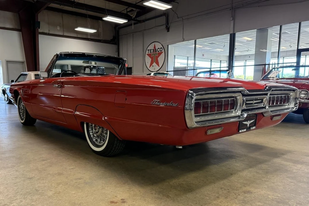1965 Ford Thunderbird 4th Gen - Image 19 of 21