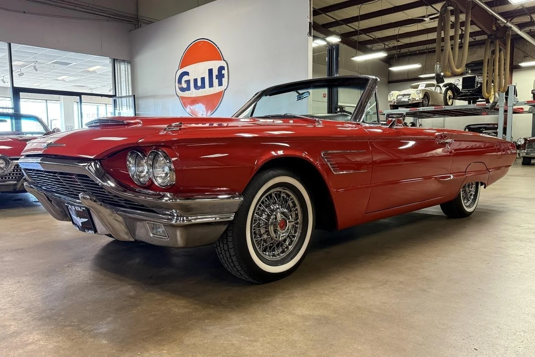 1965 Ford Thunderbird 4th Gen - Image 16 of 21