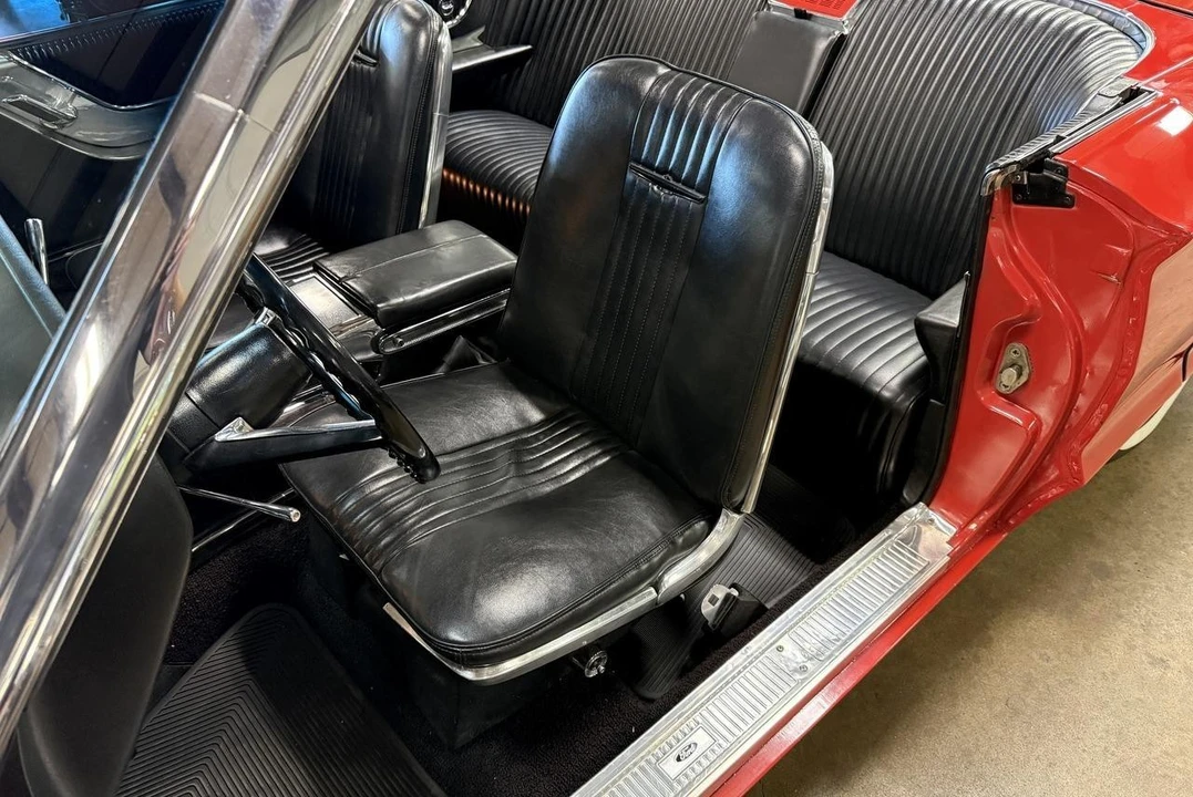 1965 Ford Thunderbird 4th Gen - Image 7 of 12