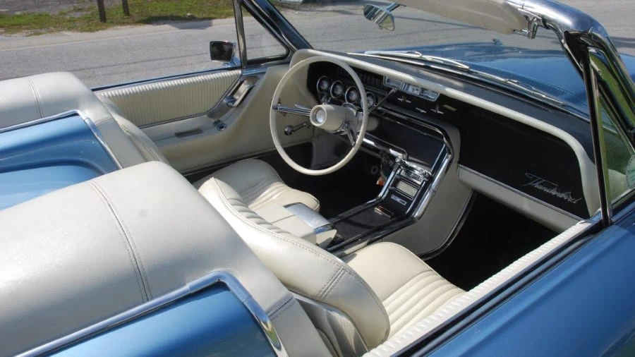 1965 Ford Thunderbird 4th Gen - Image 5 of 10