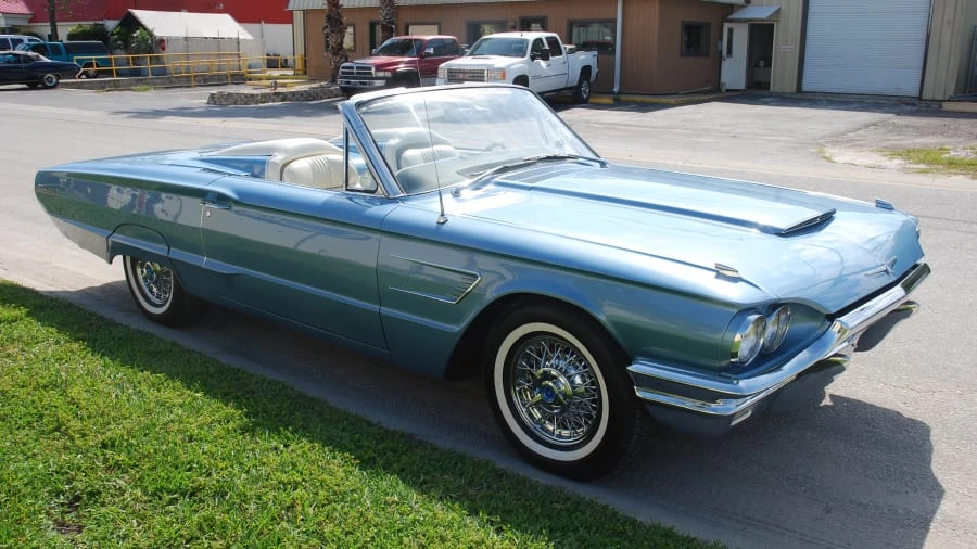 1965 Ford Thunderbird 4th Gen - Image 10 of 10
