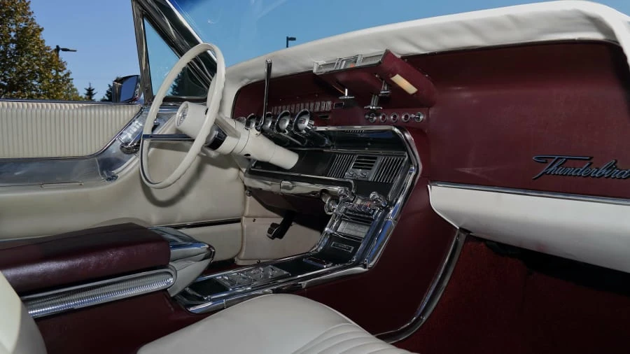 1965 Ford Thunderbird 4th Gen - Image 10 of 22