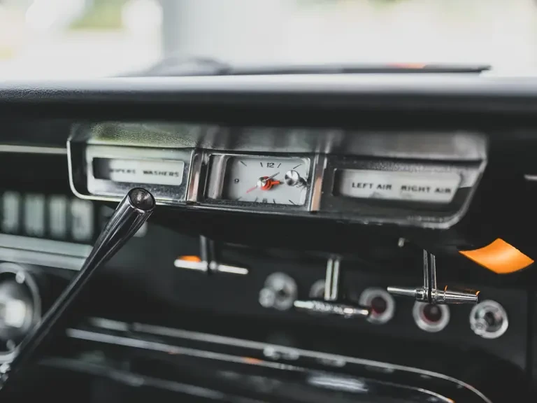 1965 Ford Thunderbird 4th Gen - Image 23 of 31