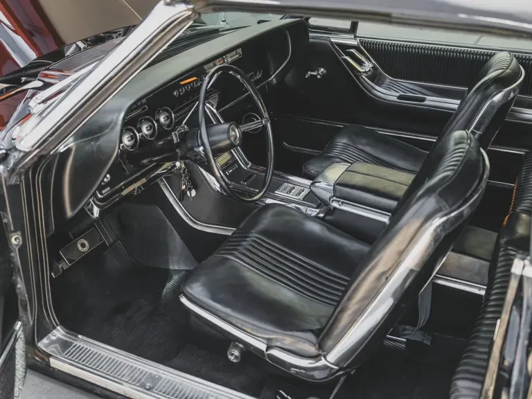 1965 Ford Thunderbird 4th Gen - Image 17 of 31