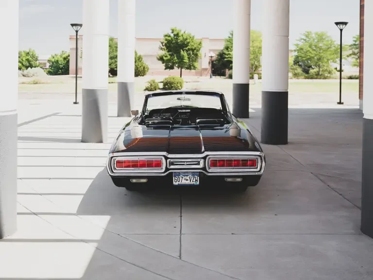 1965 Ford Thunderbird 4th Gen - Image 9 of 31
