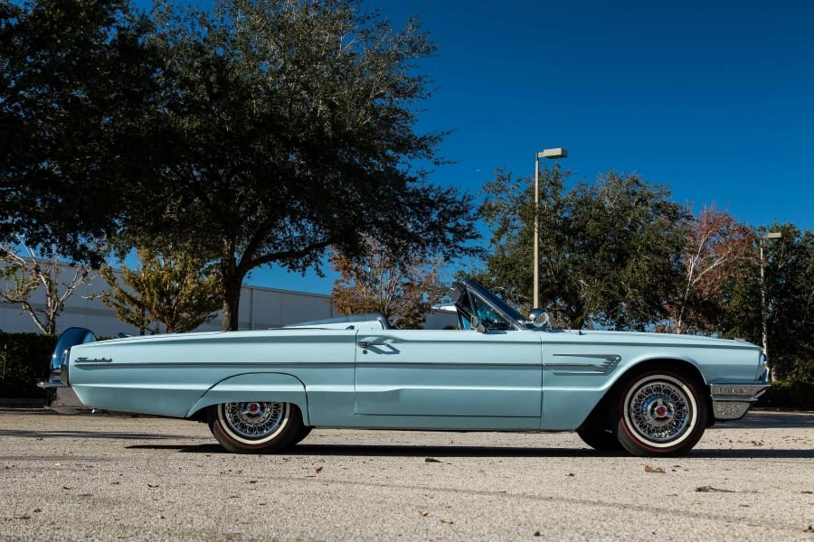 1965 Ford Thunderbird 4th Gen - Image 2 of 11